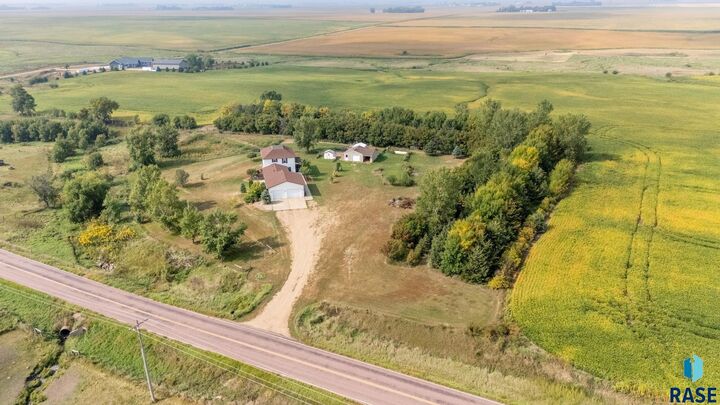 Property Photo:  27271 461st Ave  SD 57015 