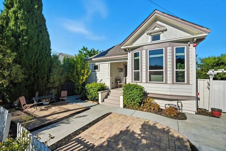 Property Photo:  320 North Ellsworth Avenue  CA 94401 