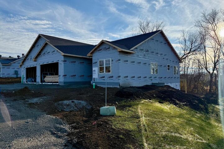 Property Photo:  766 Kensington Drive  WI 54971 