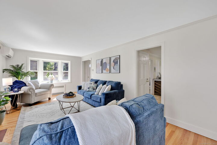 Property Photo: 632 Park Road CT 06107