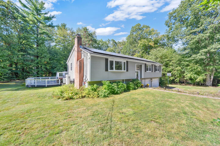 Property Photo:  12 Gretel Lane  CT 06070 