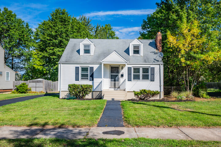 Property Photo:  120 Nilan Street  CT 06106 