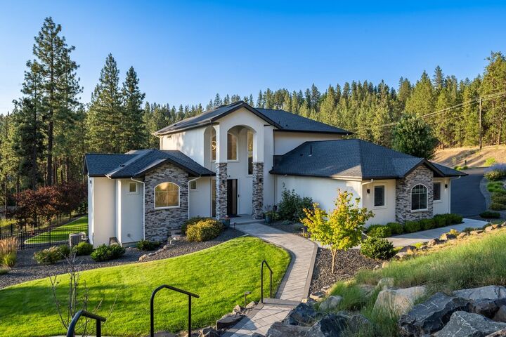 Property Photo:  6208 S Verona Ct  WA 99223 