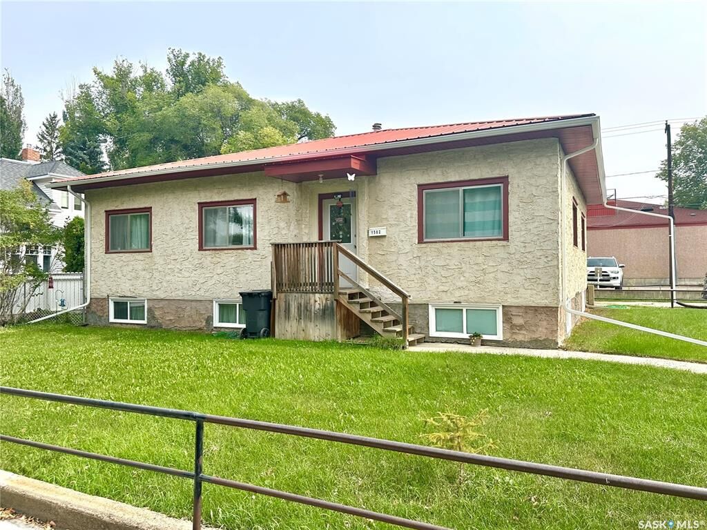 Property Photo:  1502 99th Street  SK S9A 3Y5 