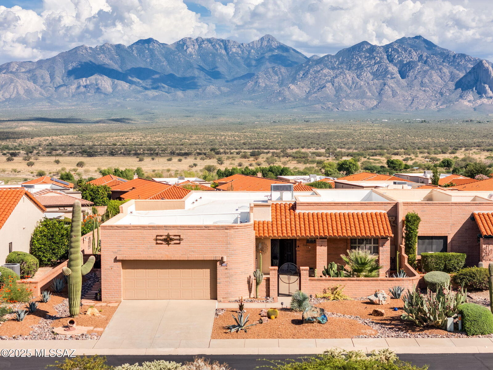 Property Photo: 4947 S Harvest Moon Drive AZ 85622