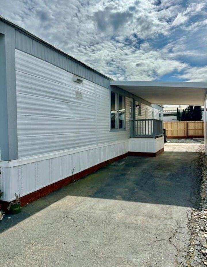 Property Photo:  720 E Worth Space 105  CA 93257 