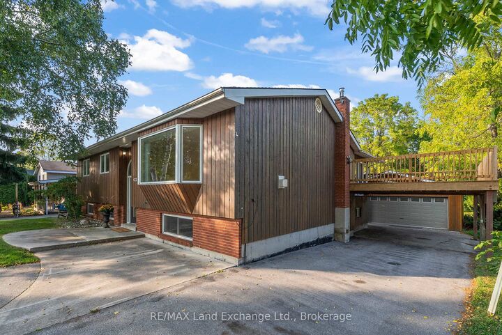 Property Photo:  422 Alice Street  ON N0H 2L0 
