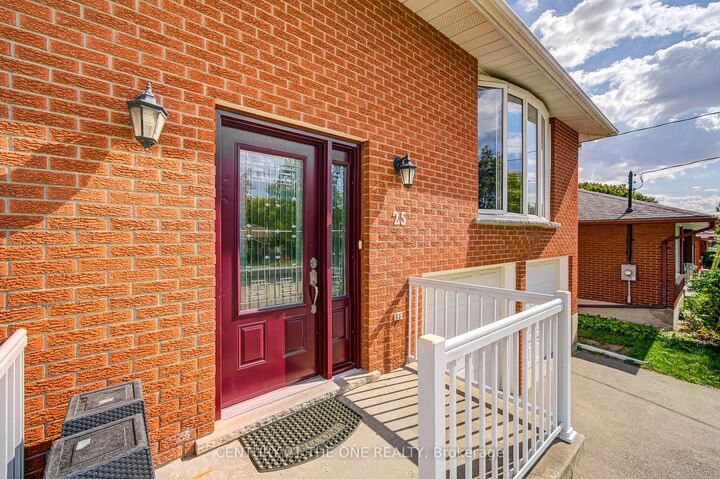 Property Photo:  25 Carrol Street  ON N2C 1T4 