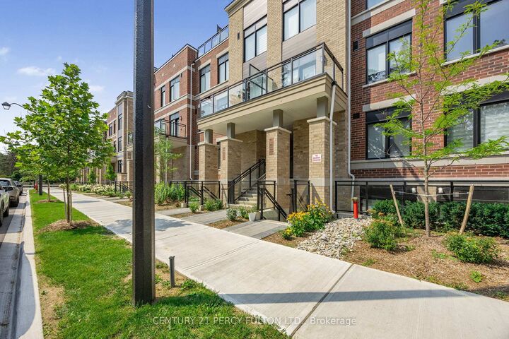 Property Photo:  58 Elizabeth Street S 2206  ON L4C 5W2 