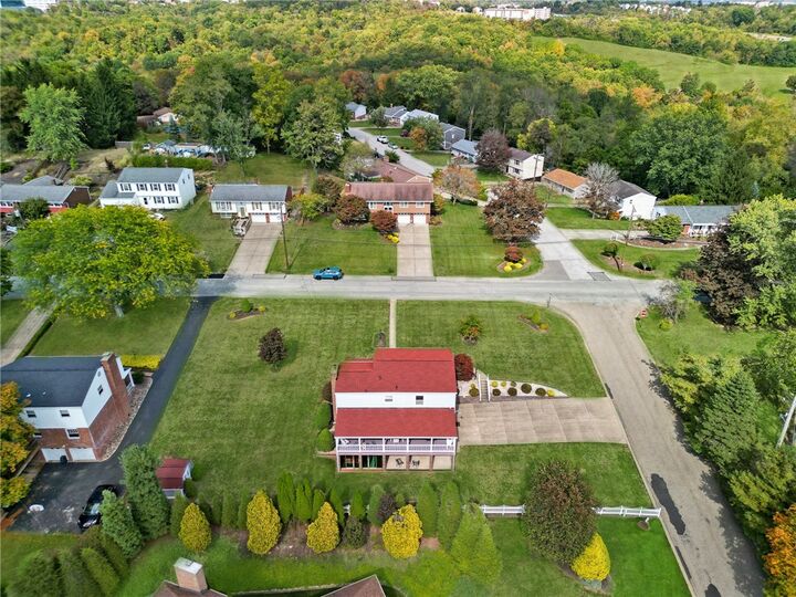 Property Photo: 5071 W Harbison PA 15205