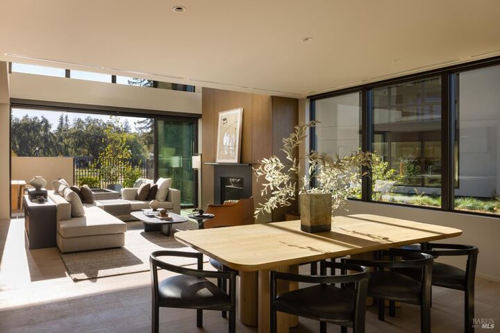 Property Photo:  171 Sawmill Circle 102  CA 95448