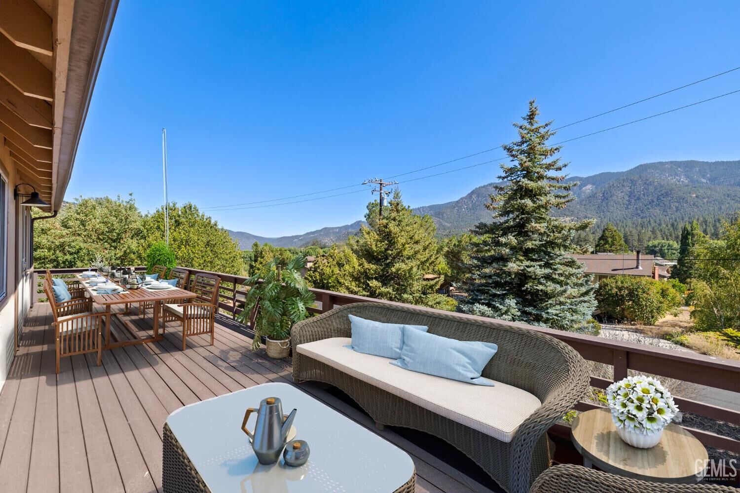 Property Photo:  16425 Huron Drive  CA 93222 