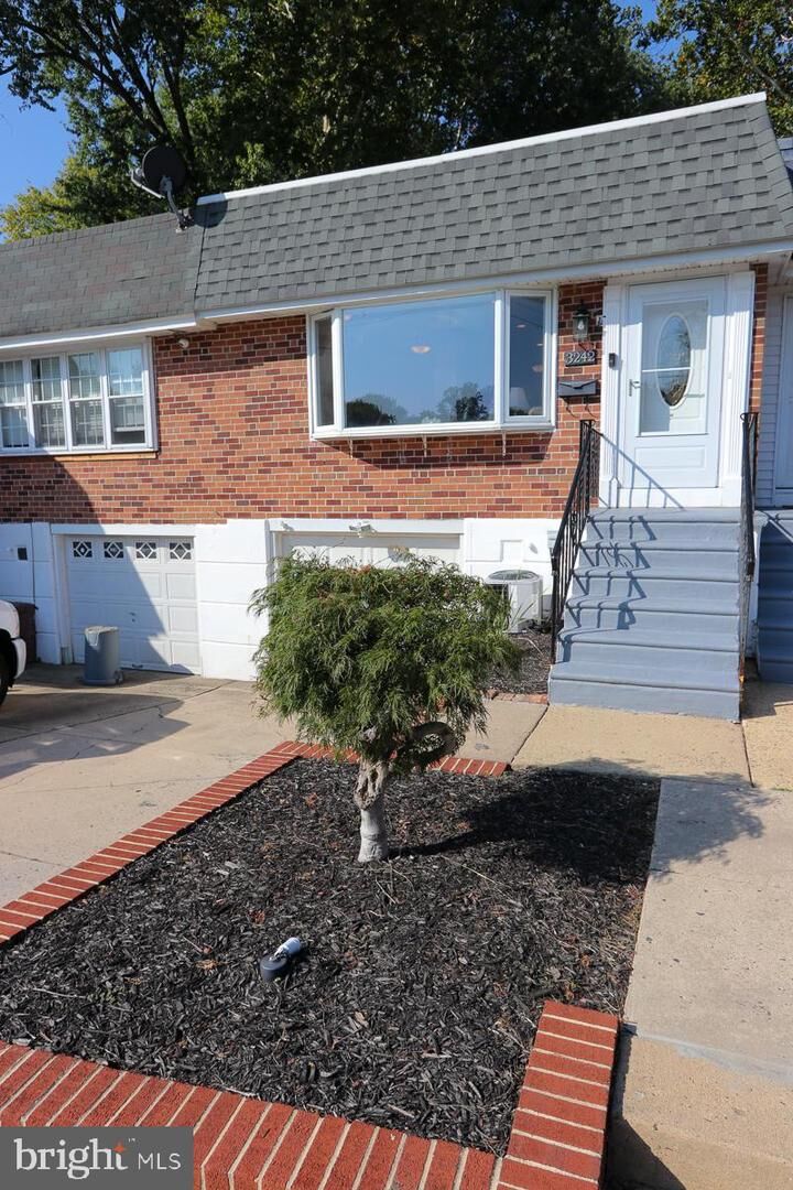 Property Photo: 3242 Rhett Road PA 19154
