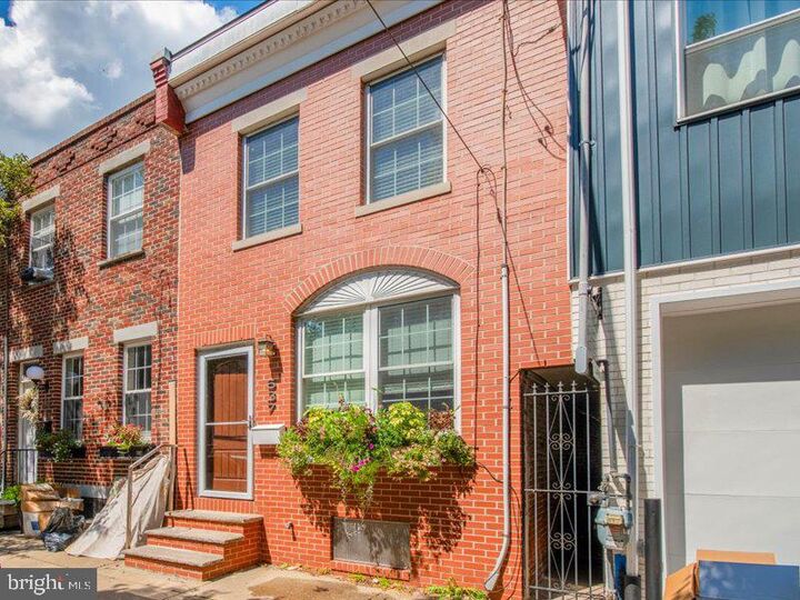 Property Photo: 537 Watkins Street PA 19148