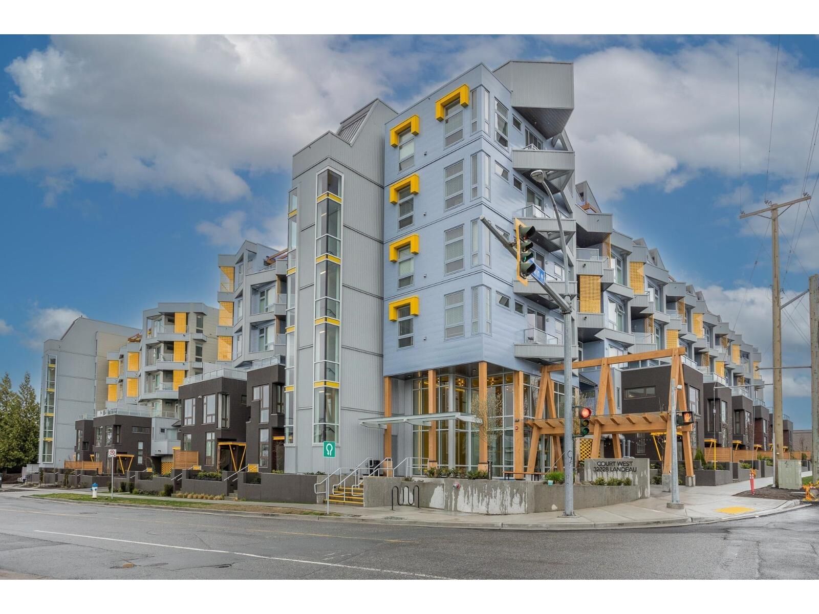 Photo de la propriété: 32828 Landeau 606 BC V2S 0M4