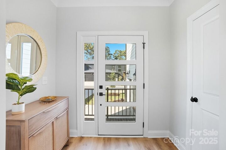 Property Photo: 432 W Cama Street NC 28217