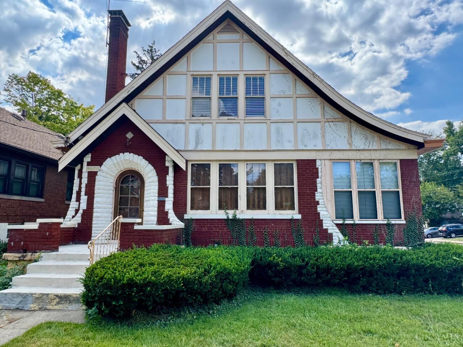 Property Photo:  3075 Penrose Place  OH 45211 