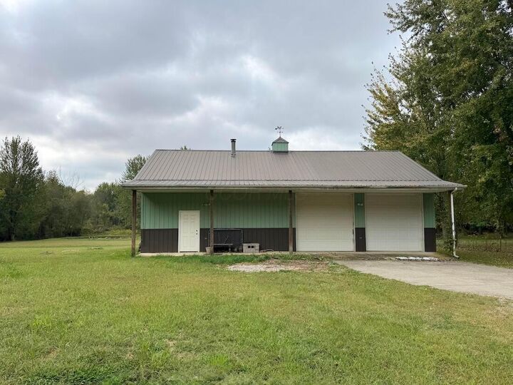Property Photo:  14025 Roberts Road  OH 43074 