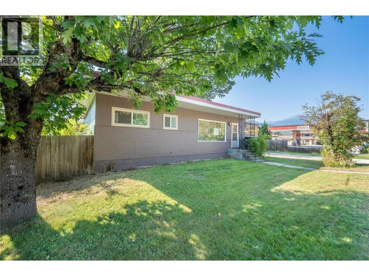 Property Photo:  1003 Victoria Road  BC V0E 2S0