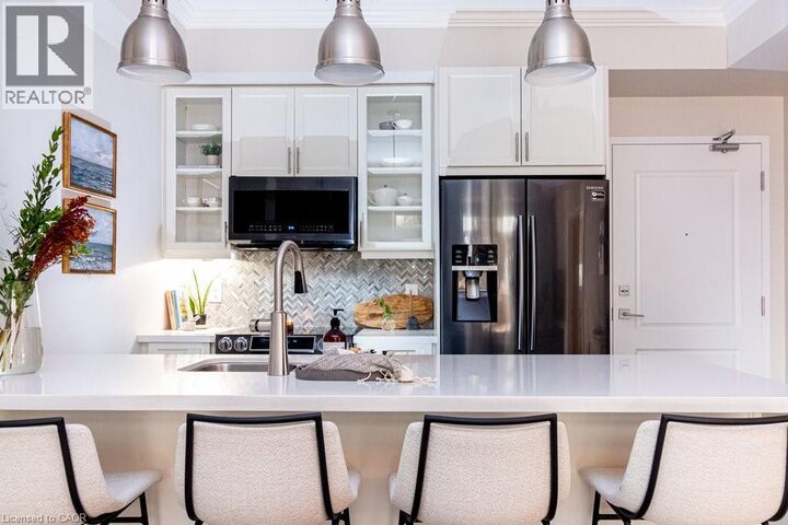 Property Photo: 81 Robinson Street 203 ON L8P 0C2