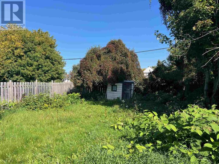 Property Photo:  150 Pittsburgh Ave  ON P6C 5B3 