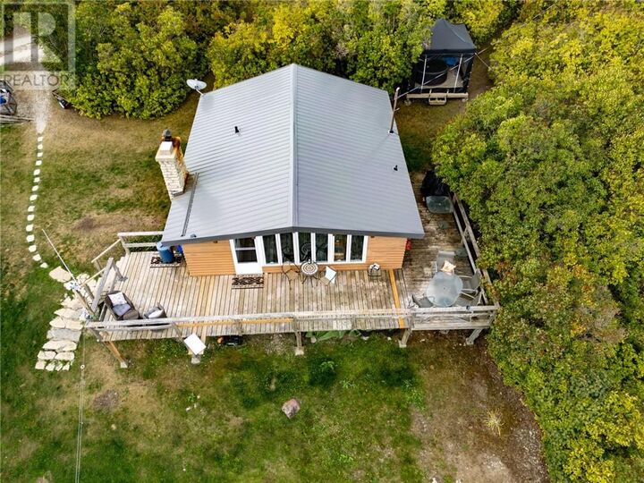 35 Waterview Lane  Manitowaning ON P0P 1N0 photo