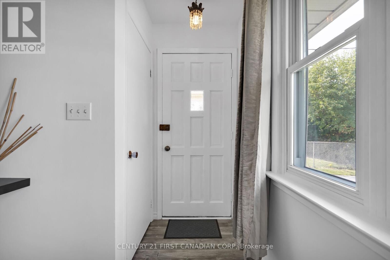 Property Photo: 23 Gregory Place ON N5R 4S4