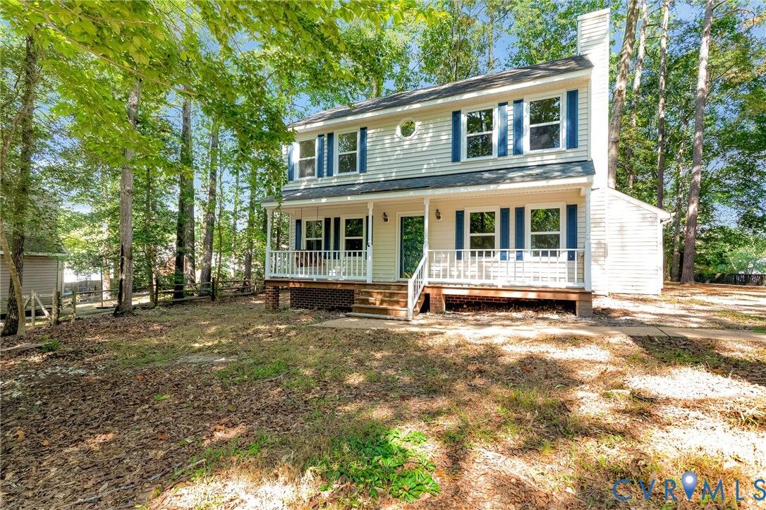 Property Photo:  10228 Guenevere Court  VA 23116 
