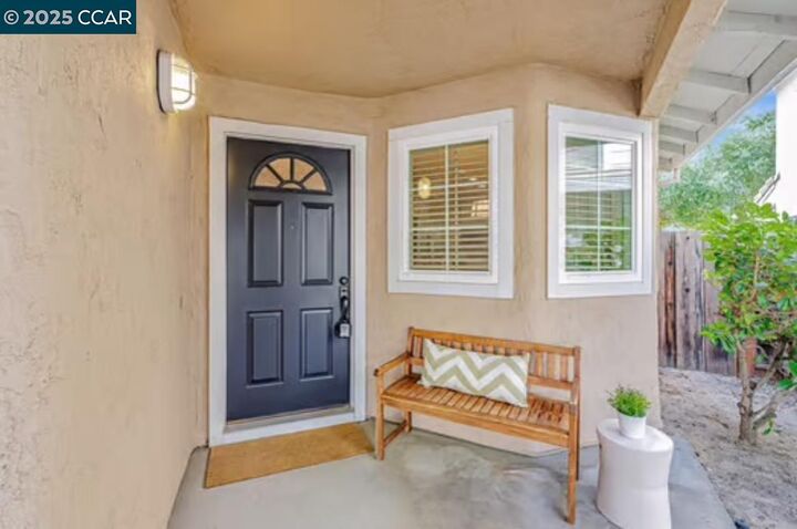 Property Photo:  5258 Pebble Glen Dr  CA 94521 