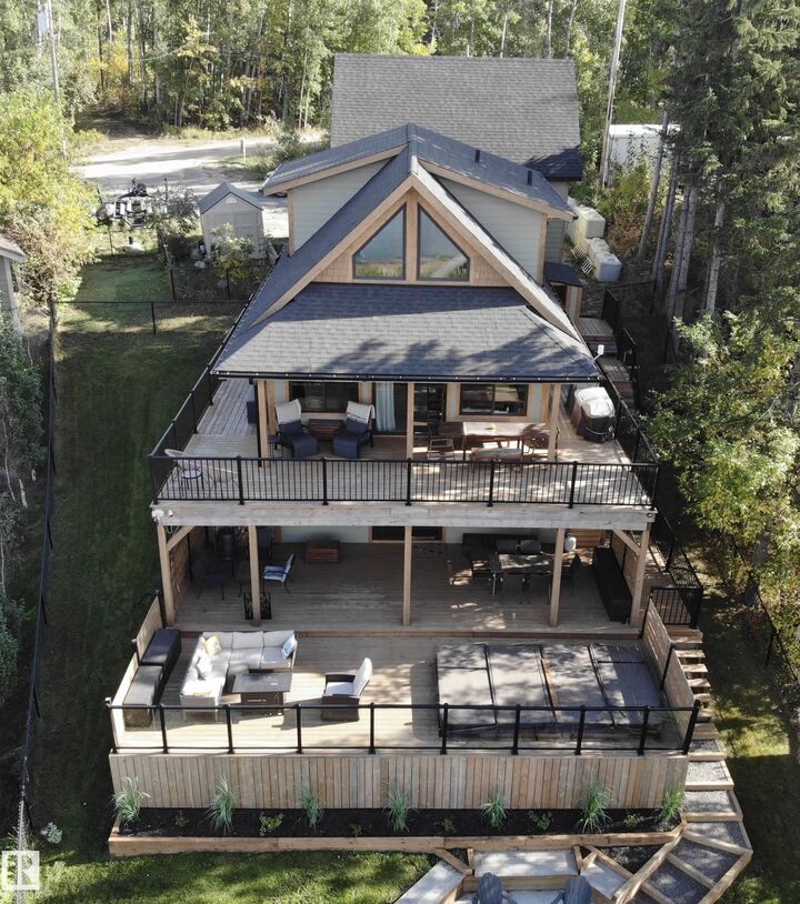Property Photo:  2332 Twp 521 Parkland County 23  AB T7Y 2L7 