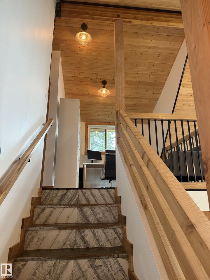 Property Photo: 2332 Twp 521 Parkland County 23 AB T7Y 2L7