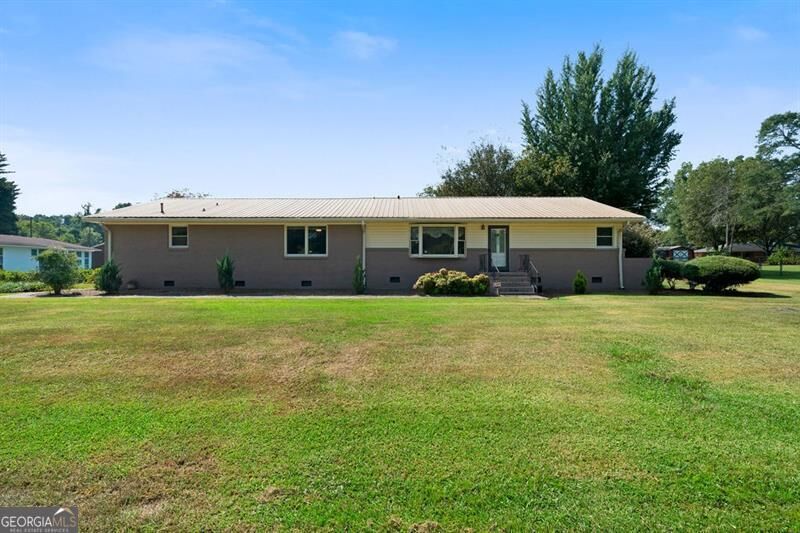 Property Photo:  254 E Girard Avenue  GA 30125 