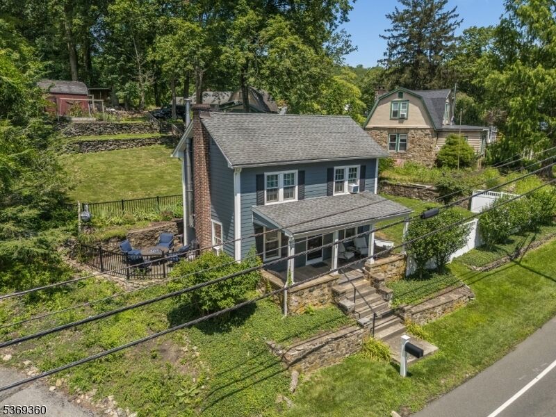Property Photo: 79 Fairview Ave NJ 08829