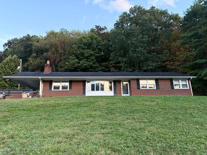 Property Photo:  976 Lurich Rd  VA 24124 