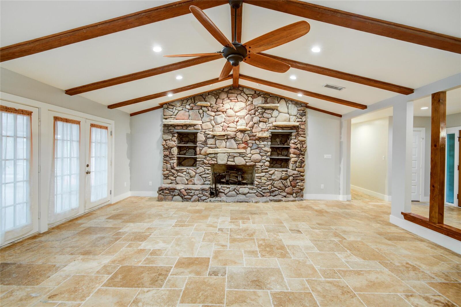 Property Photo:  4438 Wigton Drive  TX 77096 