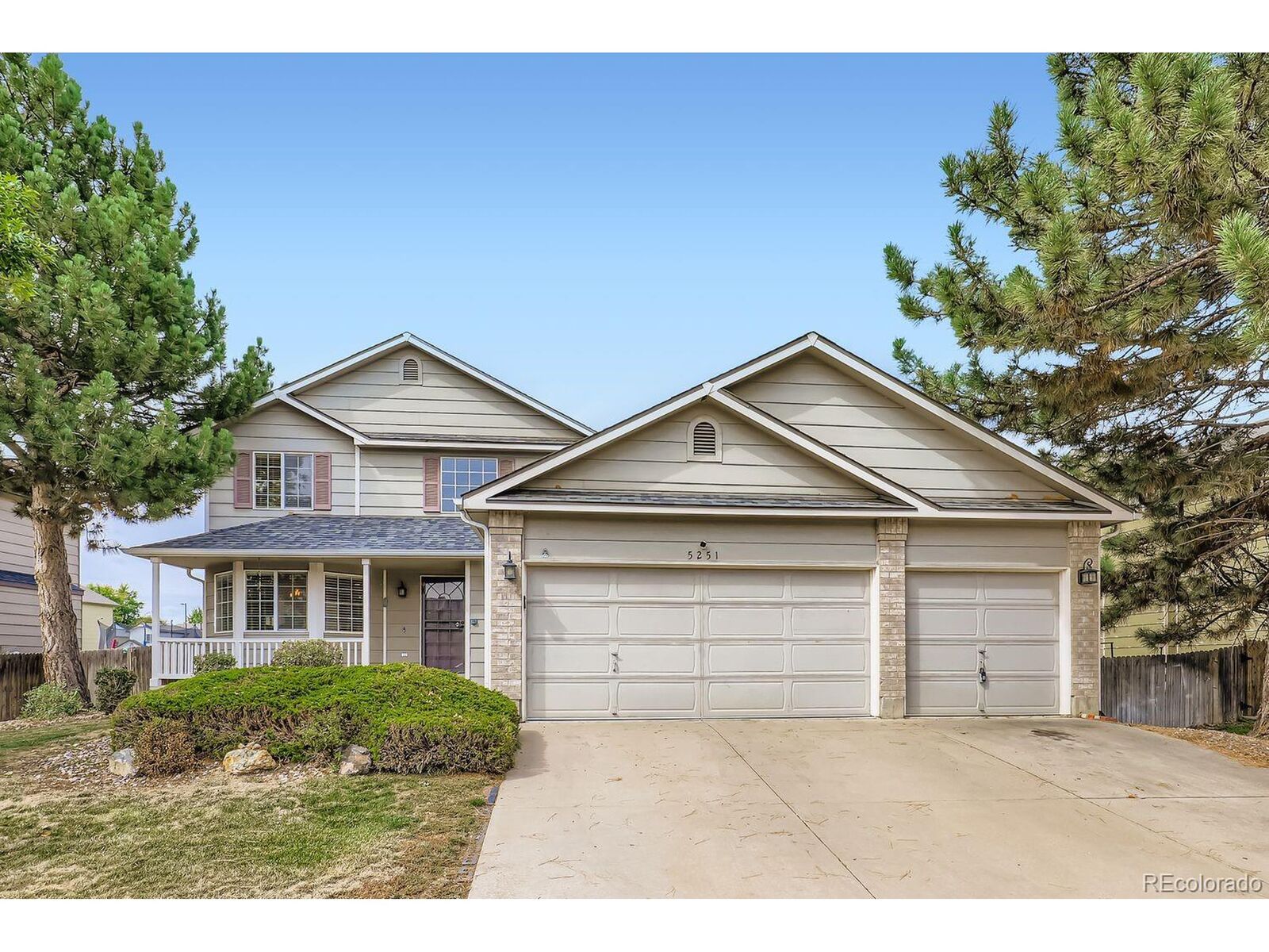 Property Photo:  5251 Altura St  CO 80239 