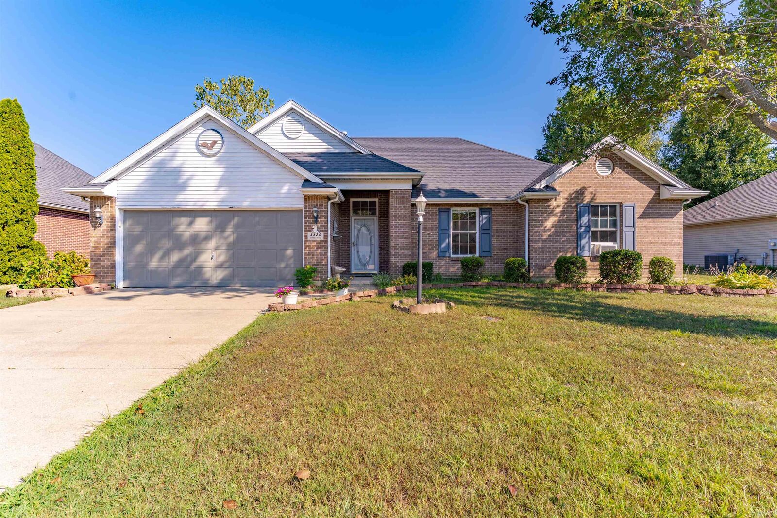 Property Photo:  3820 Timber View Drive  IN 47715 