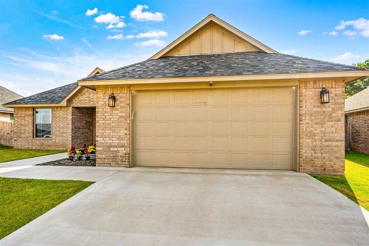 Property Photo: 4110 SW Jefferson OK 73505