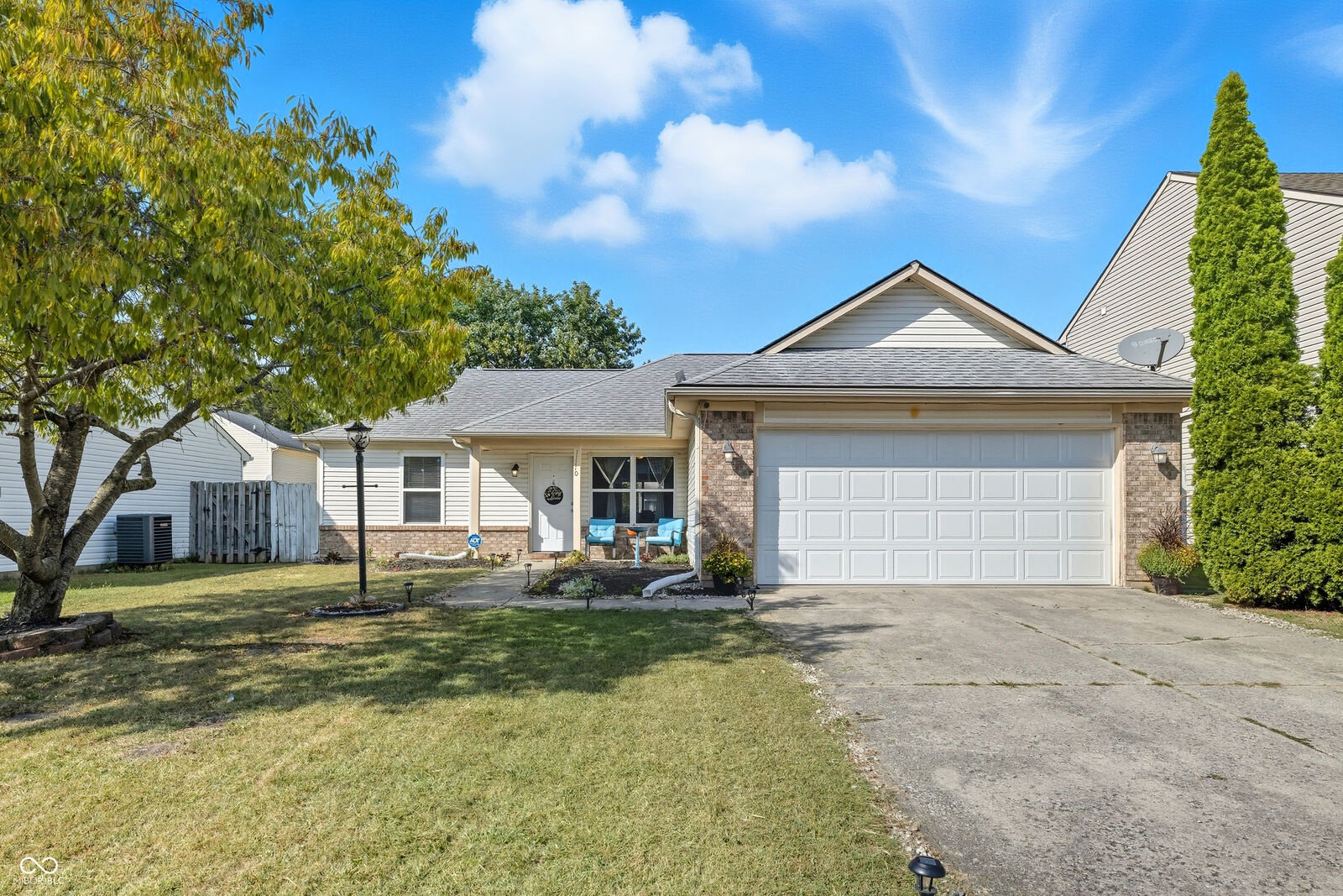 Property Photo:  11110 Waterfield Place  IN 46235 