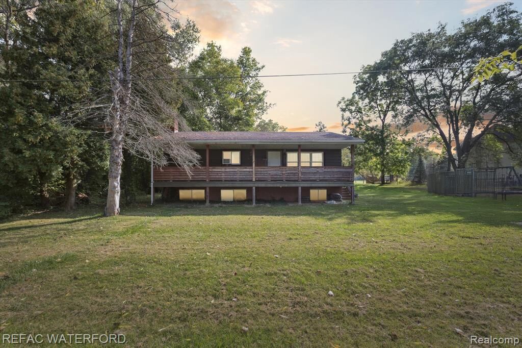Property Photo:  14030 Neff Road  MI 48420 8806 