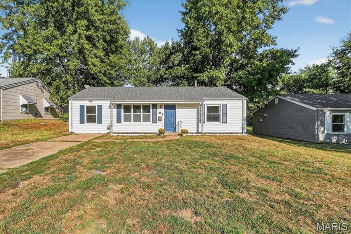 Property Photo:  9854 Dennis Drive  MO 63136 