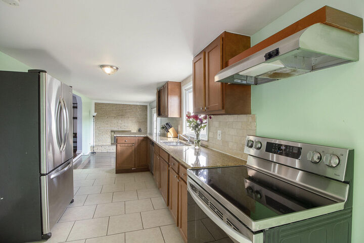 Property Photo:  3462 Pershing Street  MI 48184 