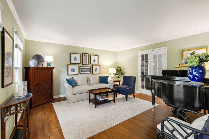 Property Photo: 717 Alexandria Drive IL 60565