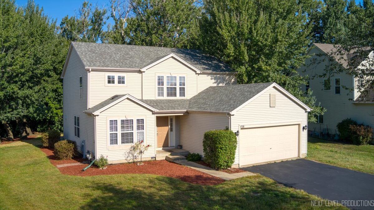 Property Photo:  438 W Meadow Mist Lane  IL 60073 