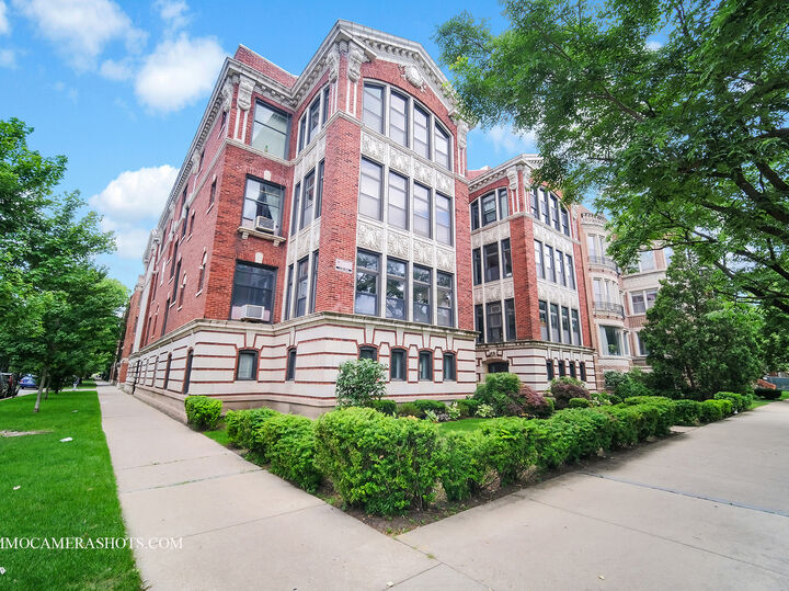 5132 S Drexel Avenue 2D  Chicago IL 60615 photo