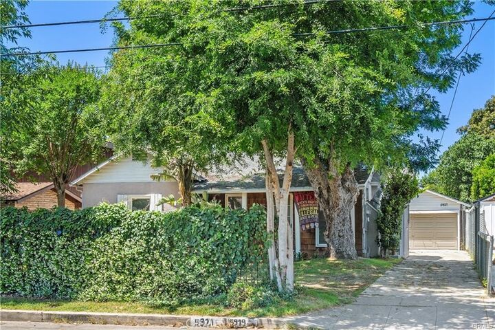 5919 - 5921 Cantaloupe Avenue  Van Nuys CA 91401 photo
