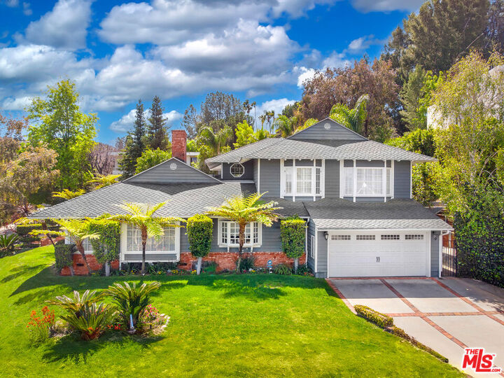 3690 Crownridge Drive  Sherman Oaks CA 91403 photo