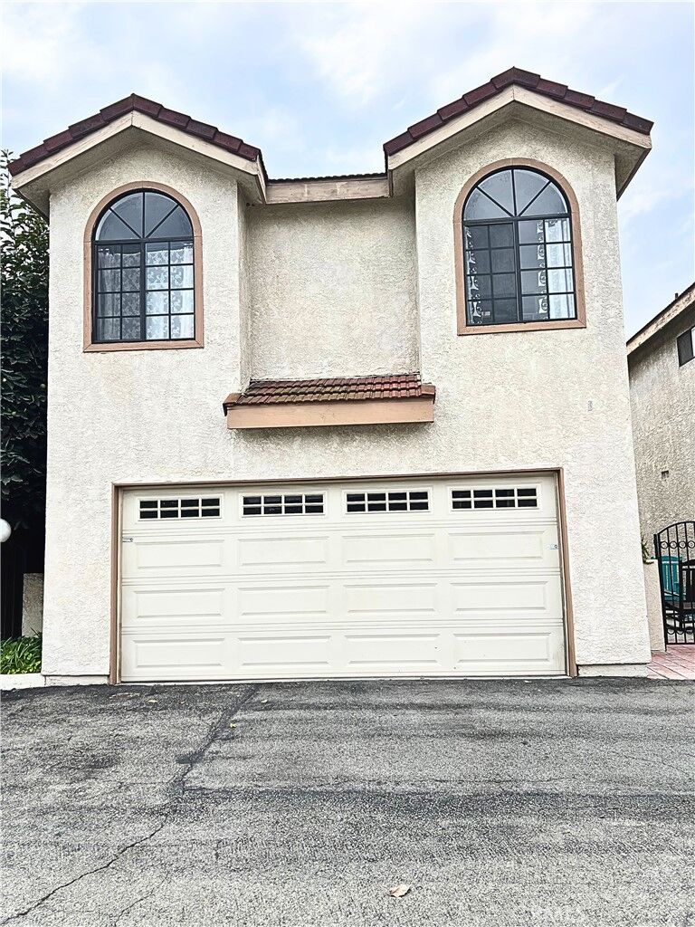 Property Photo:  544 N Orange B  CA 91744 