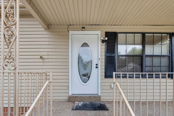 Property Photo:  905 Septo Ct  TN 37013 
