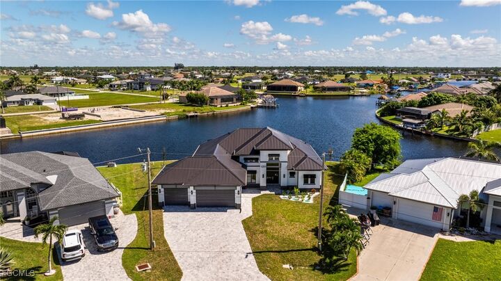 Property Photo:  1255 NW 35th Avenue  FL 33993 
